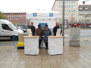 Zeugen Jehovas - Infostand